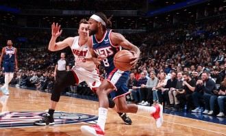 乐竞体育登入- 阿德巴约30+15热火复仇篮网  